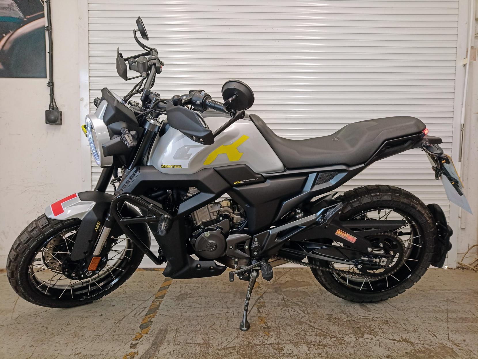 Zontes ZT125-GK 125 Naked Petrol Manual Euro 5 (15 ps)