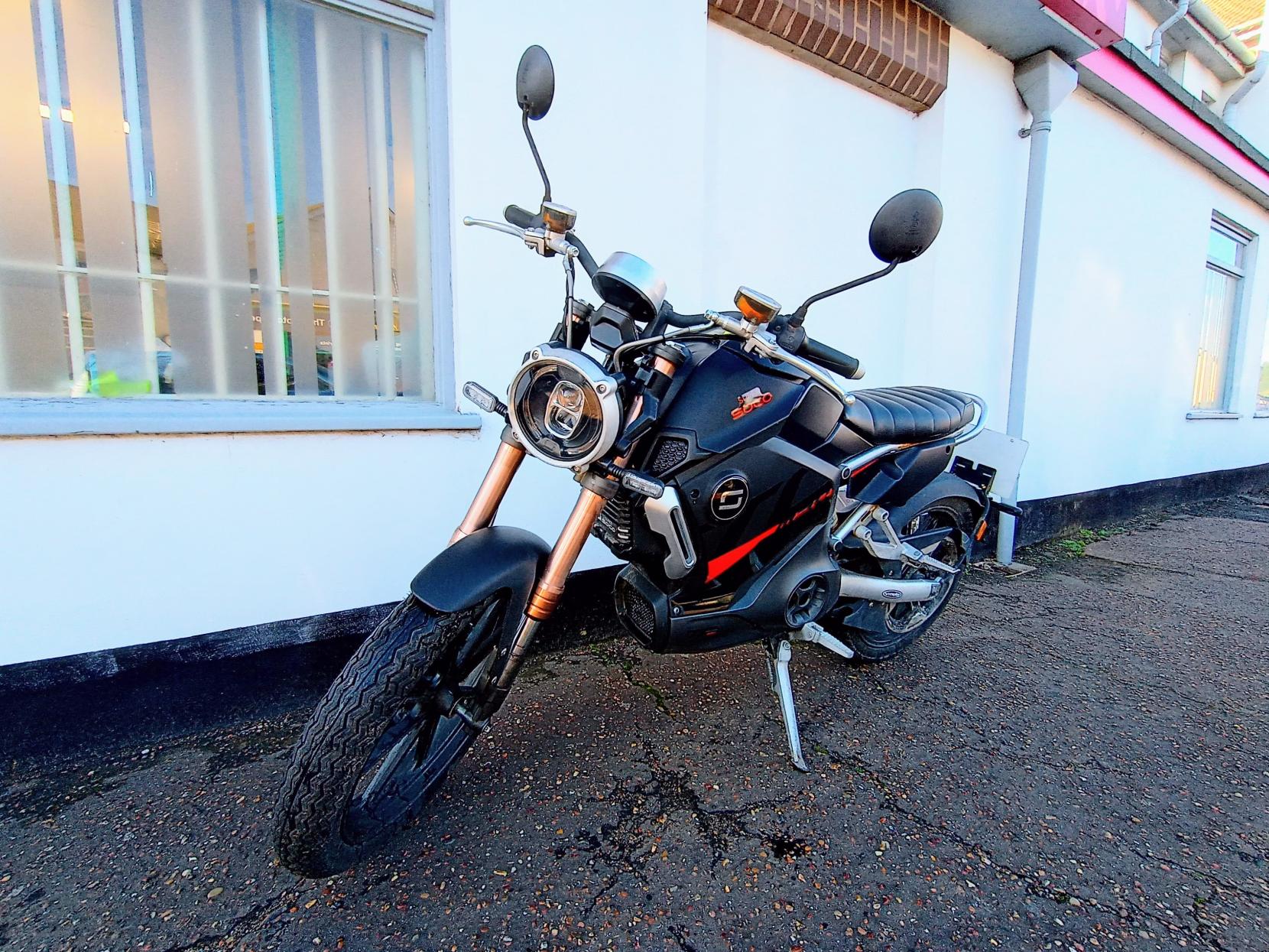 Vmoto TC Max Naked Electric Automatic (7 ps)