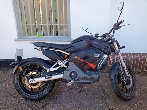 Vmoto TC Max Naked Electric Automatic (7 ps)