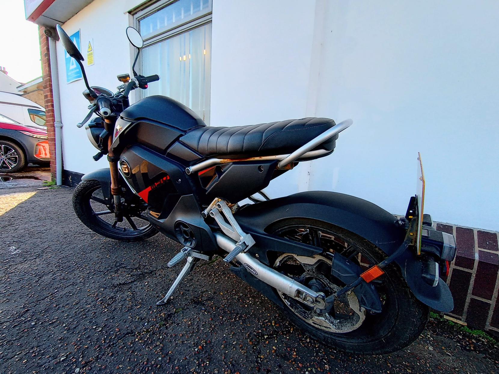 Vmoto TC Max Naked Electric Automatic (7 ps)