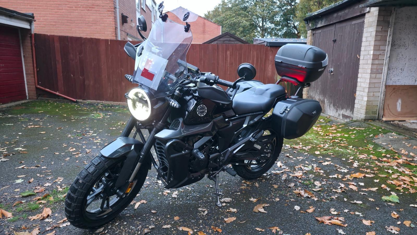 Zontes ZT125-G1 125 Naked Petrol Manual Euro 5 (14 ps)