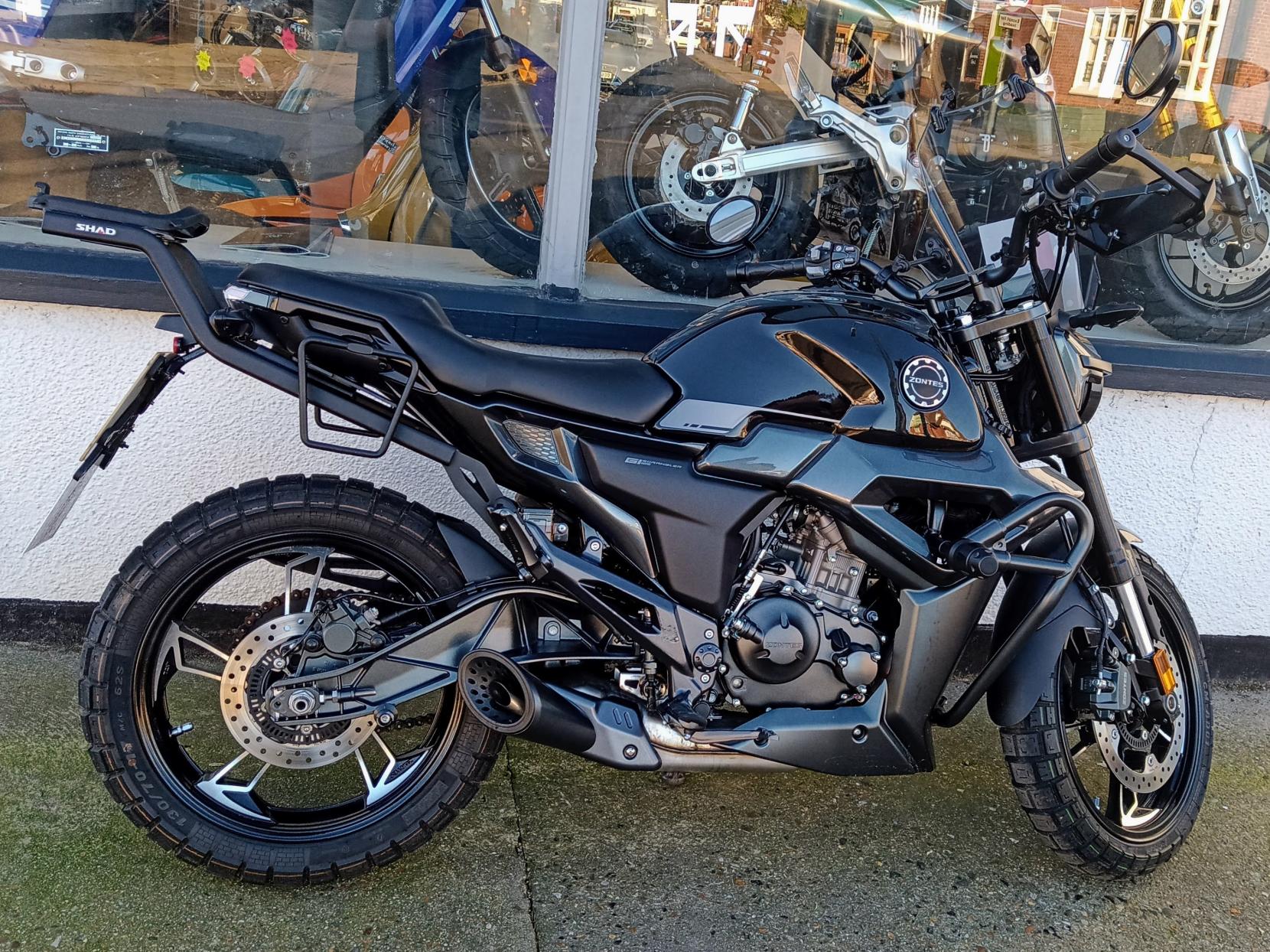 Zontes ZT125-G1 125 Naked Petrol Manual Euro 5 (14 ps)