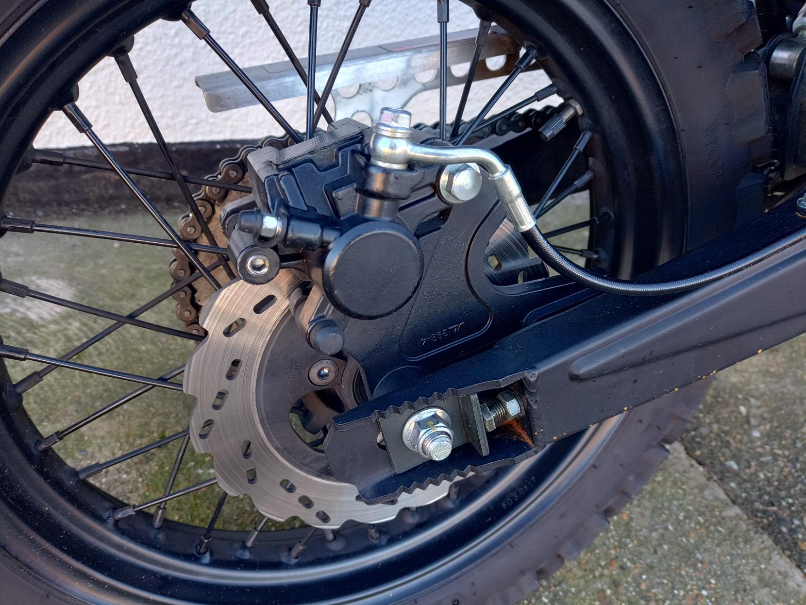 WK Bikes Scrambler 125 125 S Roadster/Retro Petrol Manual Euro 5 (12 ps)