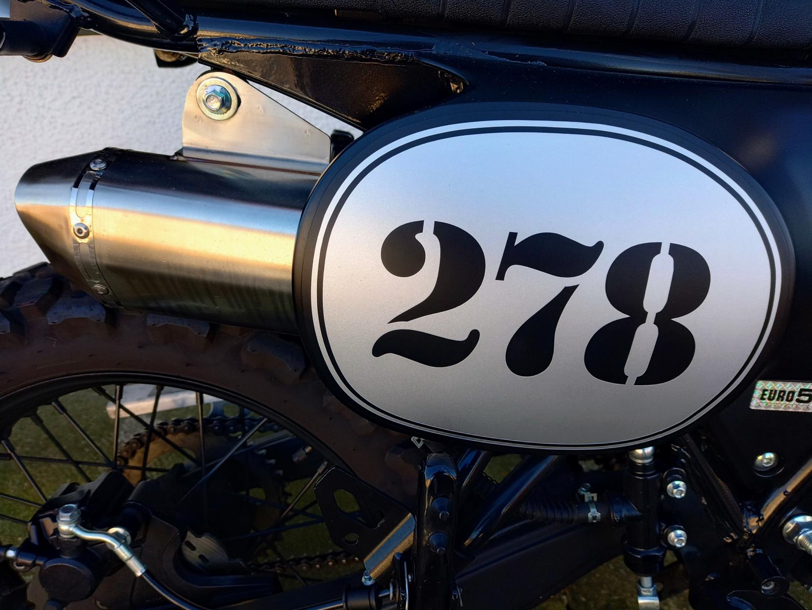 WK Bikes Scrambler 125 125 S Roadster/Retro Petrol Manual Euro 5 (12 ps)