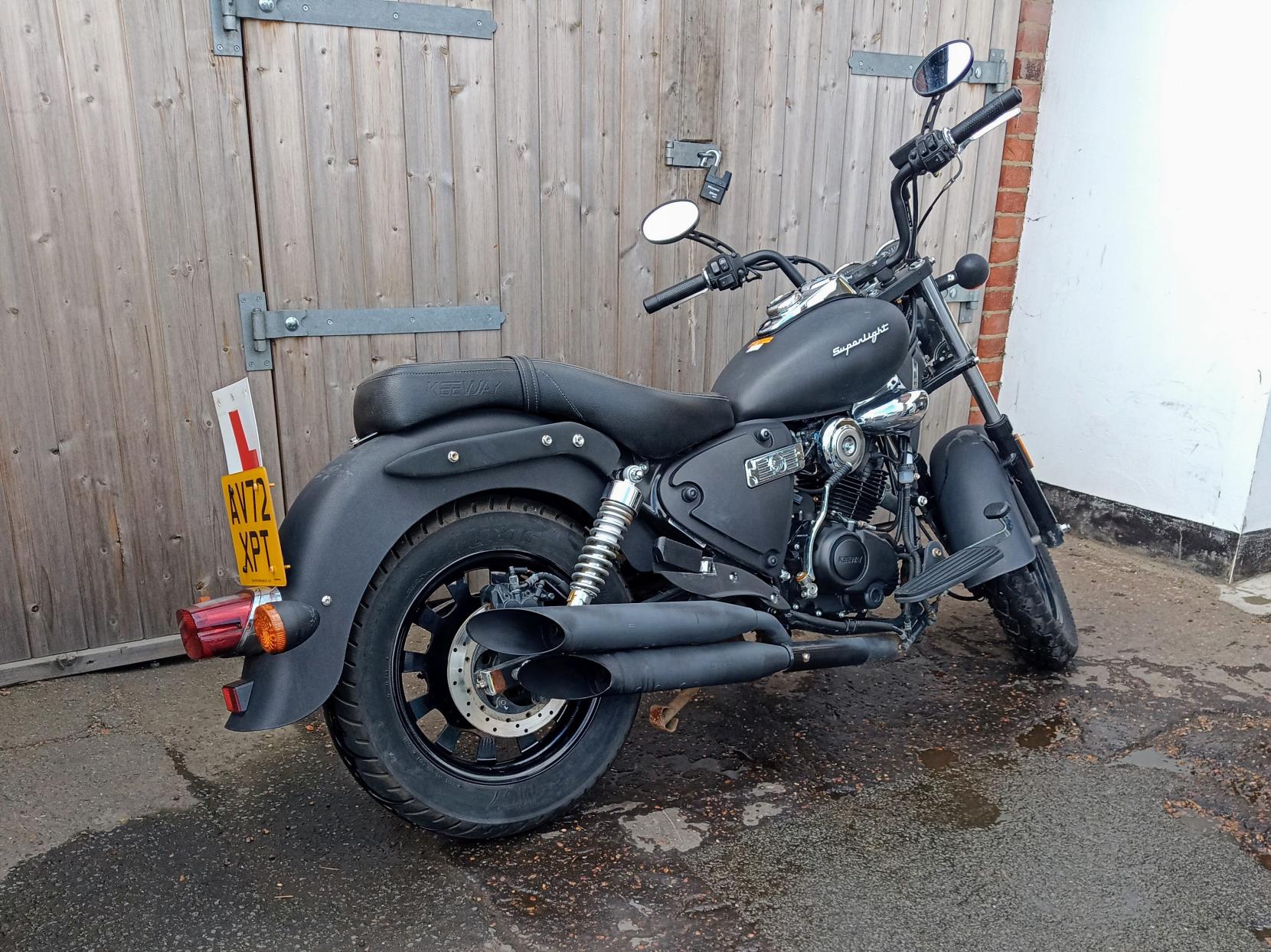 Keeway Superlight 125 125 Custom Cruiser Petrol Manual Euro 5 (10 ps)
