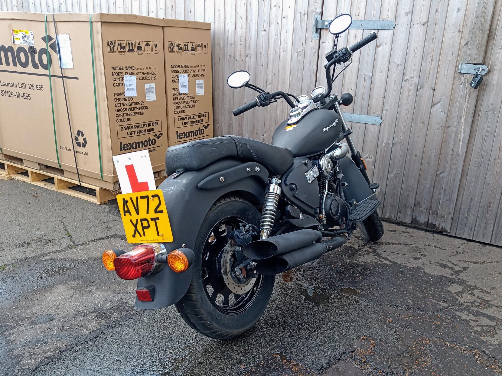 Keeway Superlight 125 125 Custom Cruiser Petrol Manual Euro 5 (10 ps)