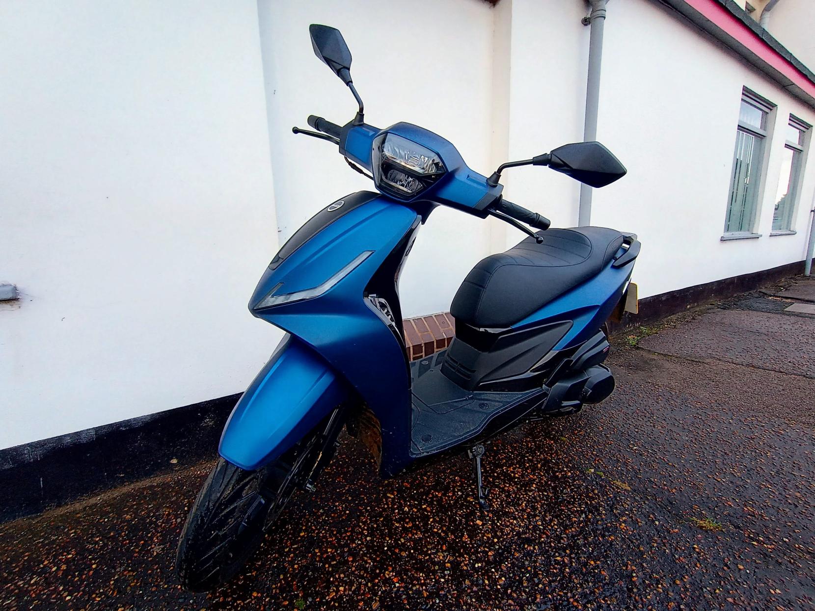 MGB Coral 125 125 Scooter Petrol CVT Euro 5 (9 ps)