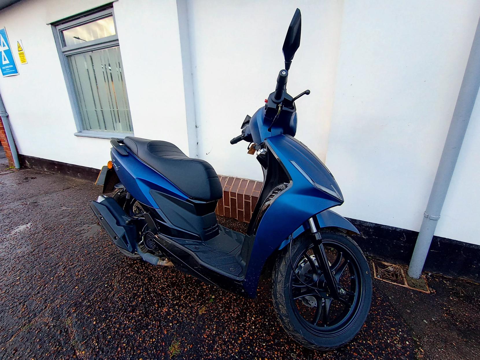 MGB Coral 125 125 Scooter Petrol CVT Euro 5 (9 ps)