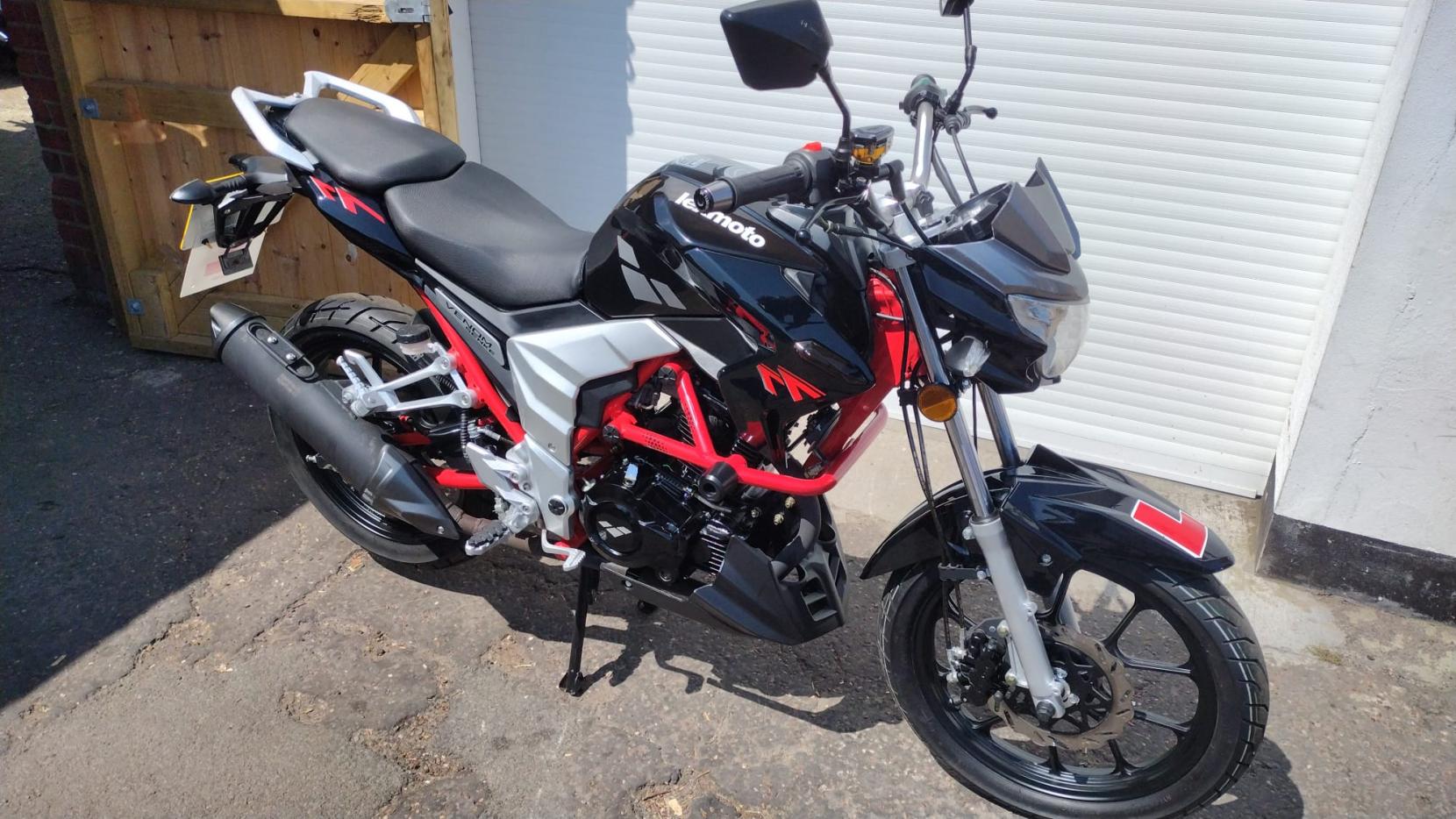 Lexmoto Venom 125