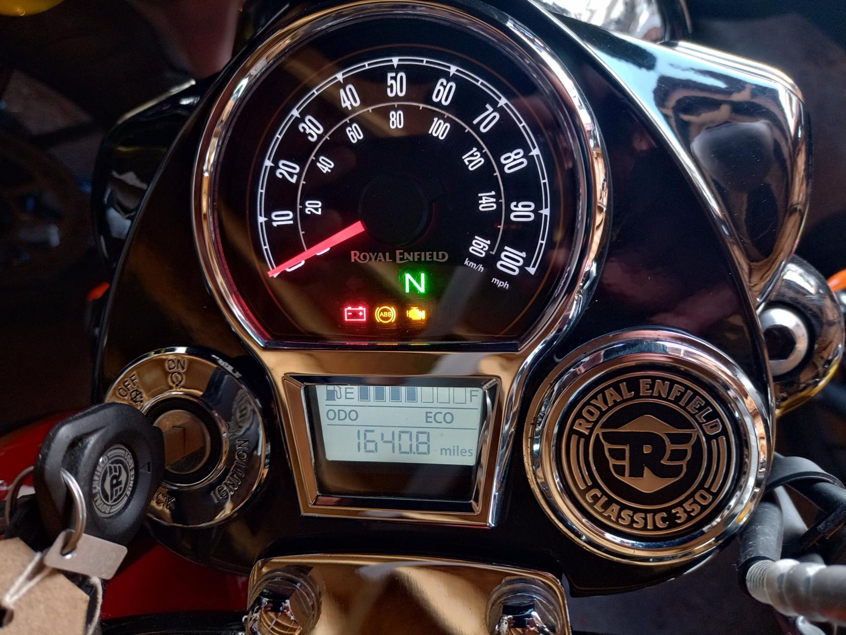 Royal Enfield Classic 350 350 Roadster/Retro Petrol Manual Euro 5 (20 ps)
