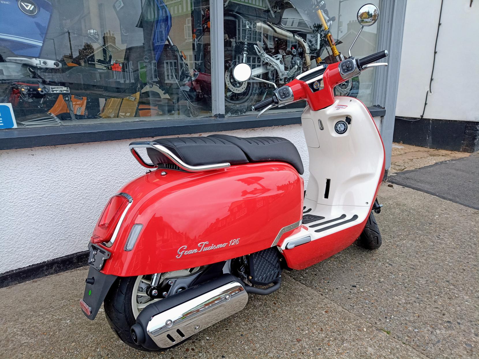 Royal Alloy GT2 125 125