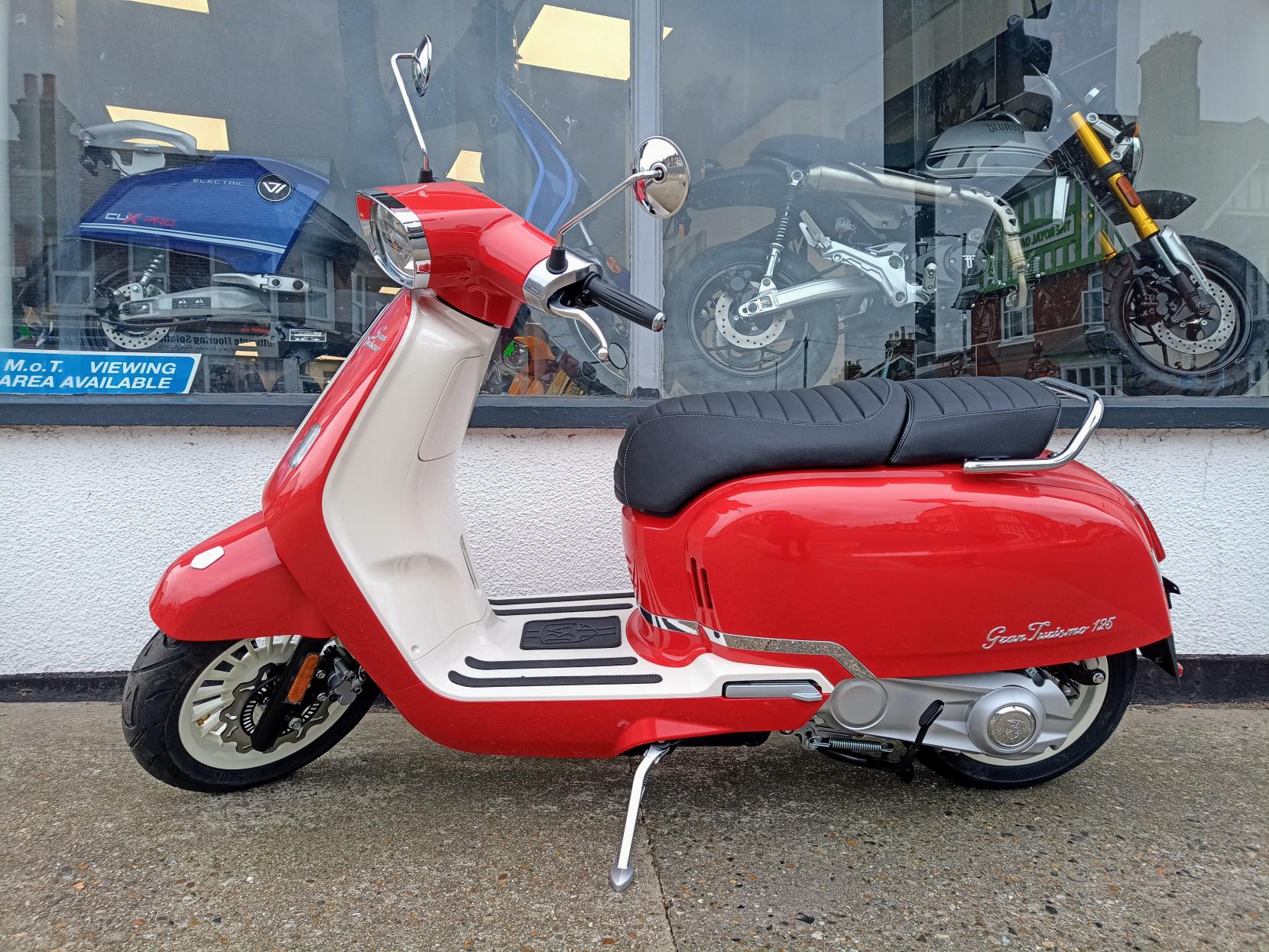 Royal Alloy GT2 125 125