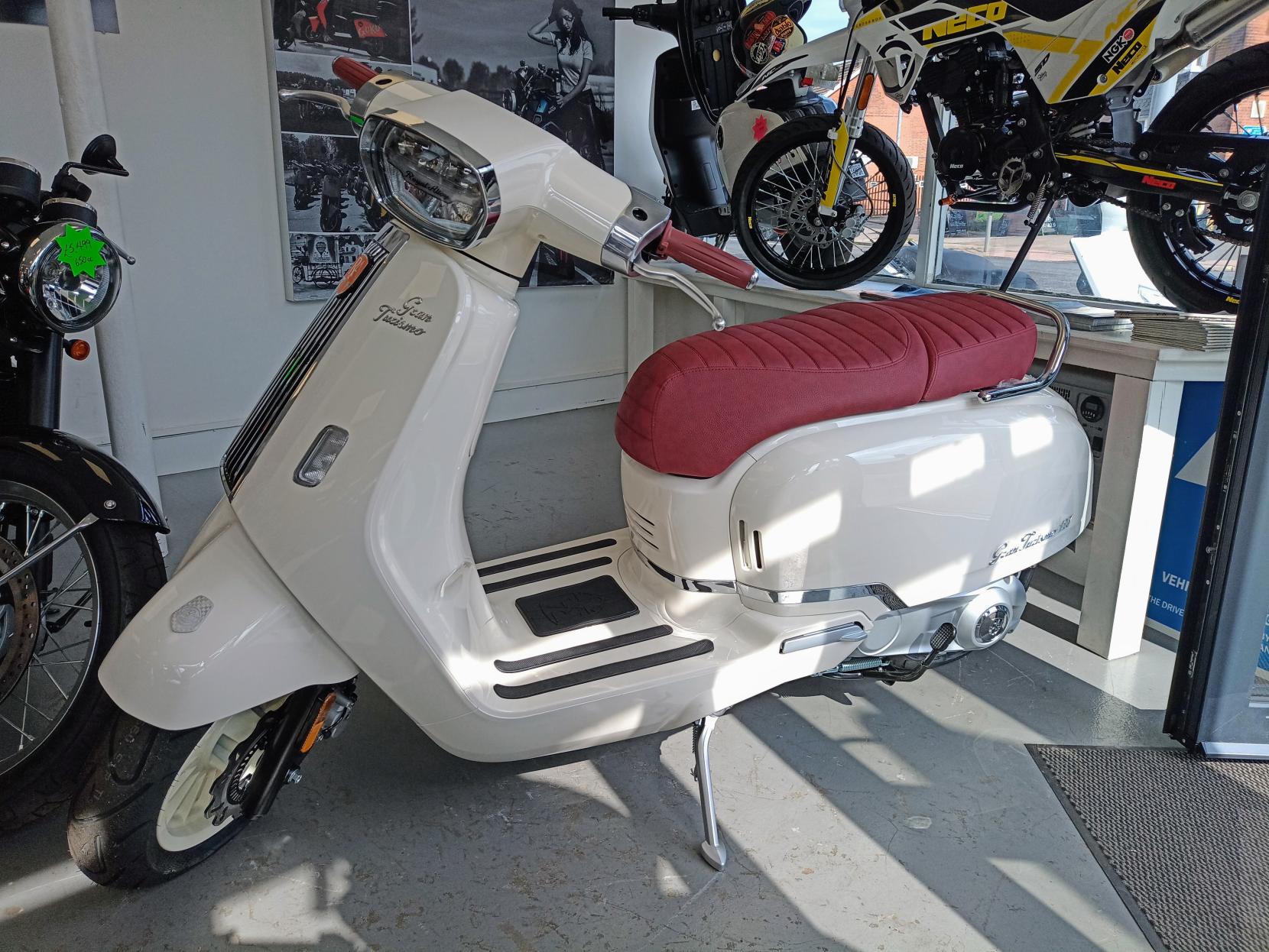 Royal Alloy GT2 125 125