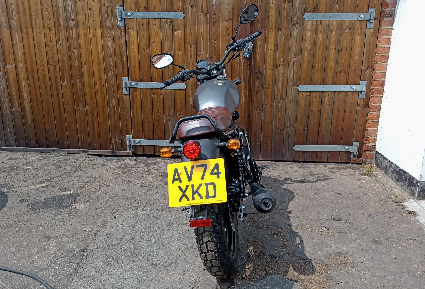 WK Bikes Scrambler 50 50 Roadster/Retro Petrol Manual Euro 5 (3 ps)
