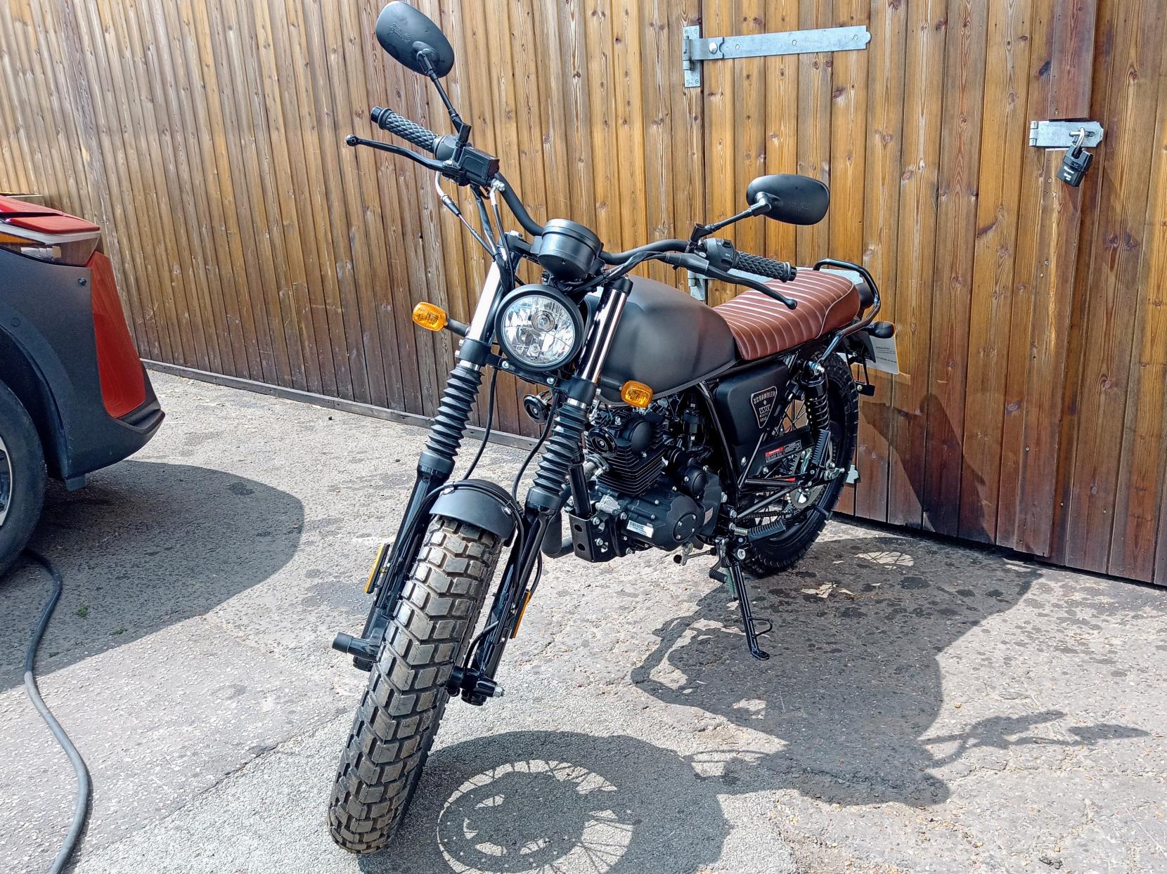 WK Bikes Scrambler 50 50 Roadster/Retro Petrol Manual Euro 5 (3 ps)