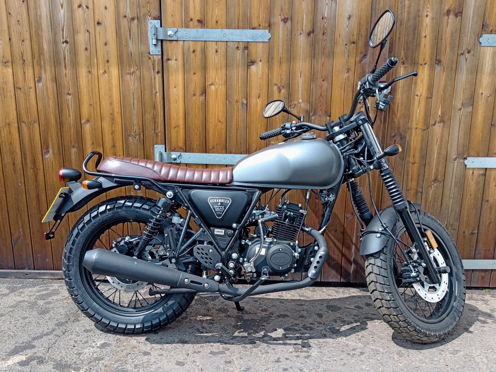 WK Bikes Scrambler 50 50 Roadster/Retro Petrol Manual Euro 5 (3 ps)