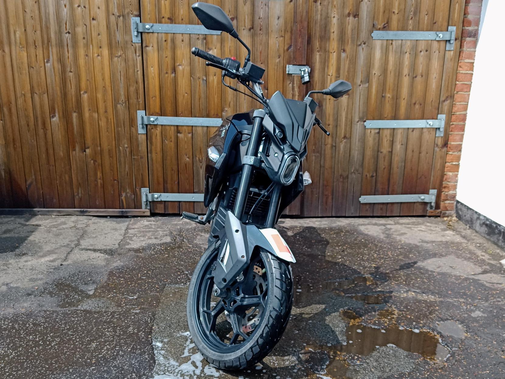 Voge ER10 6kW Naked Electric Automatic Euro 5 (8 ps)