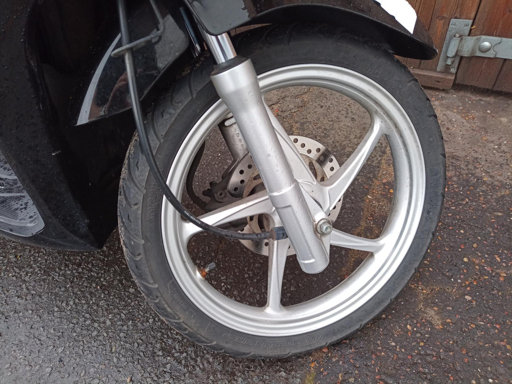 Honda Vision 110 110 Scooter Petrol CVT Euro 4 (10 ps)