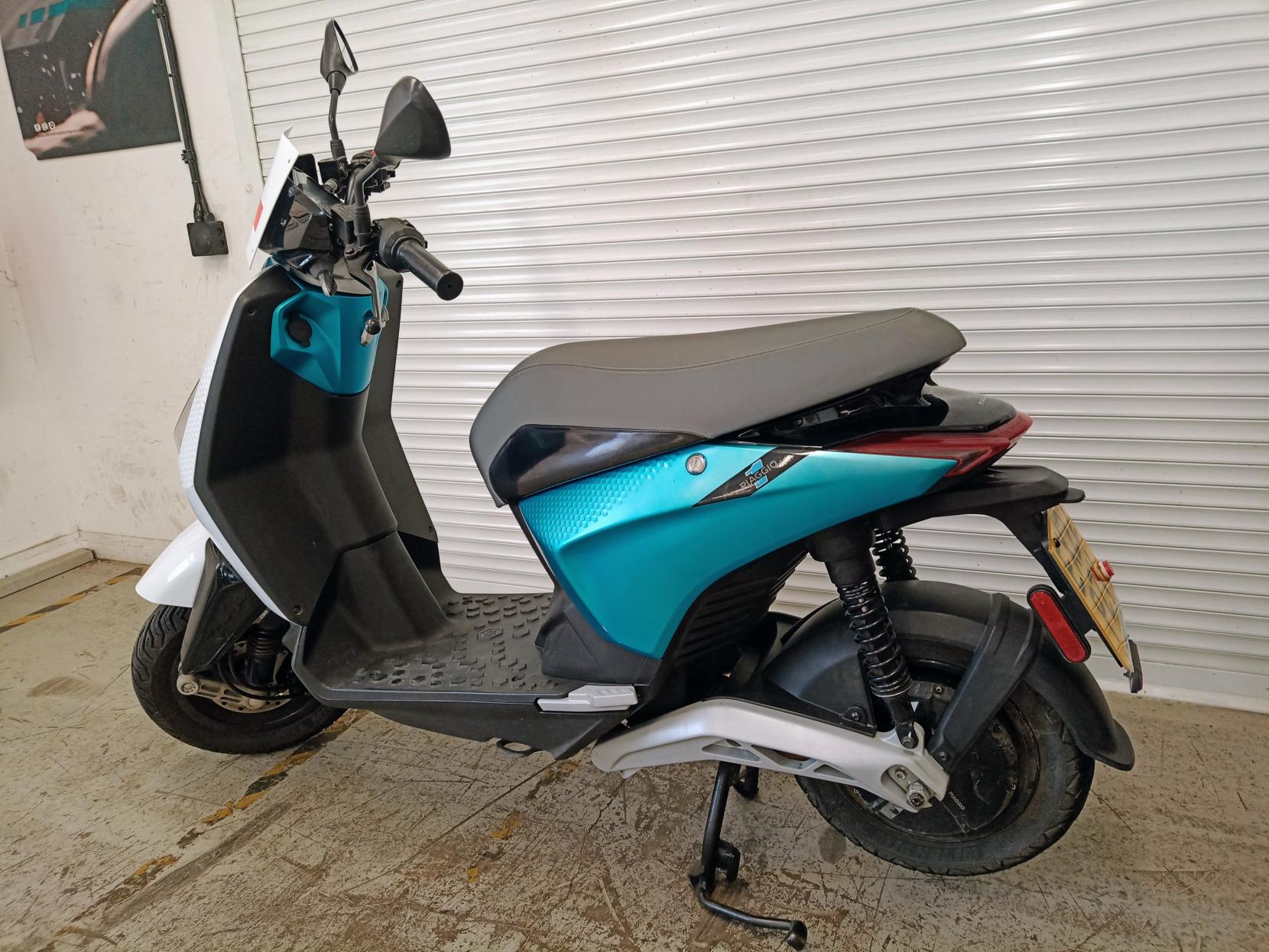 Piaggio Piaggio 1 Scooter Electric Wheel-hub Engine Euro 5 (3 ps)
