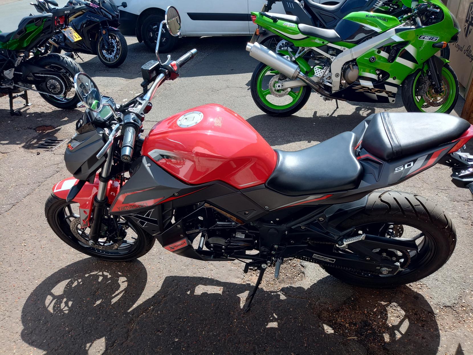 Yamasaki MB 50-10 Phantom 50 Sports Moped Petrol Manual Euro 5 (2 ps)
