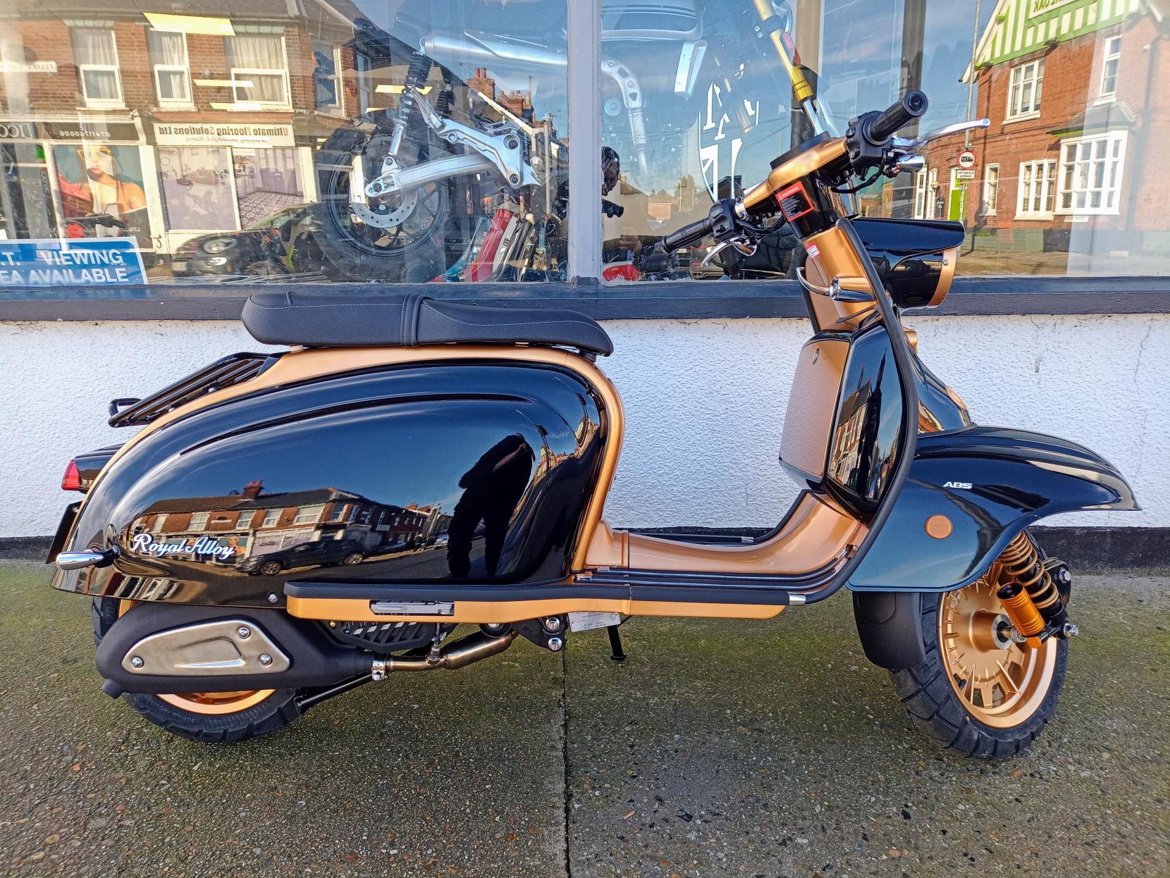 Royal Alloy JPS 125 125 Scooter (2025 - )