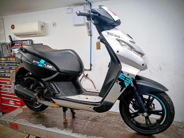 Peugeot Kisbee 50 50 Streetline Moped (2010 - )