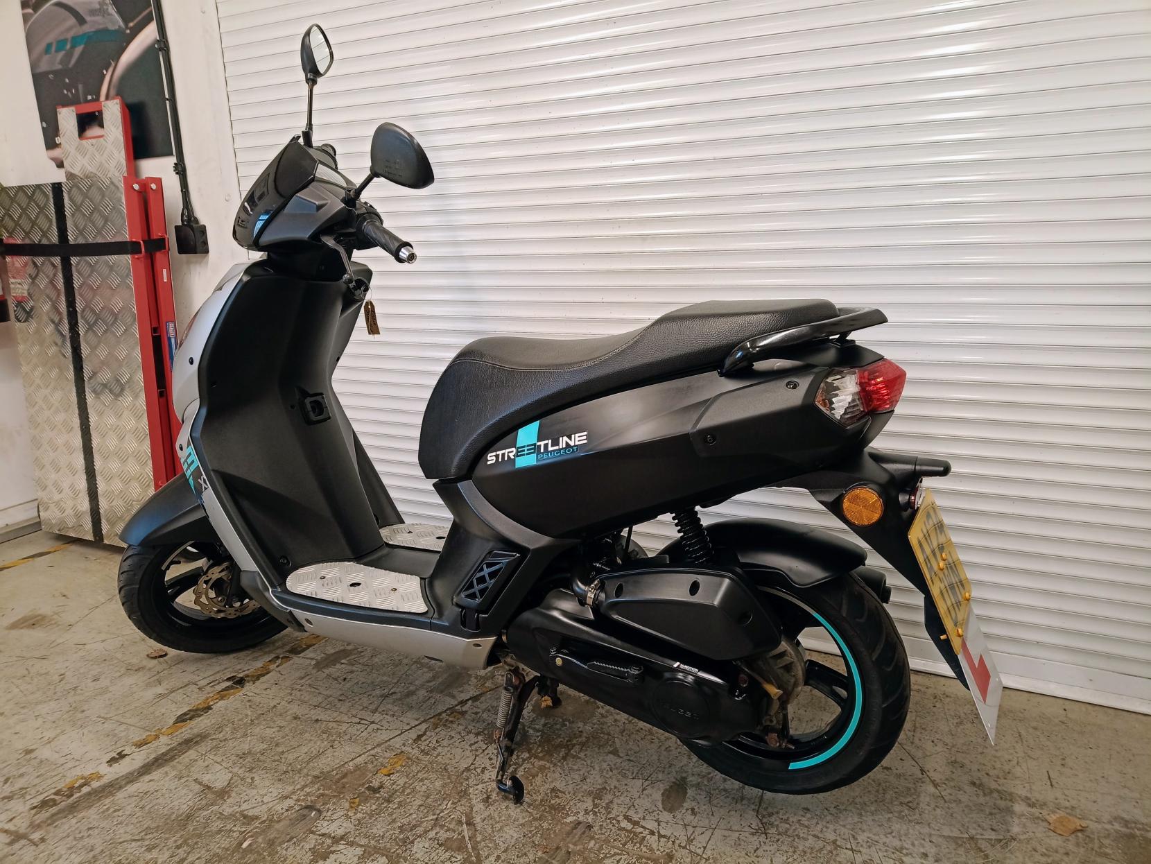 Peugeot Kisbee 50 50 Streetline Moped (2010 - )