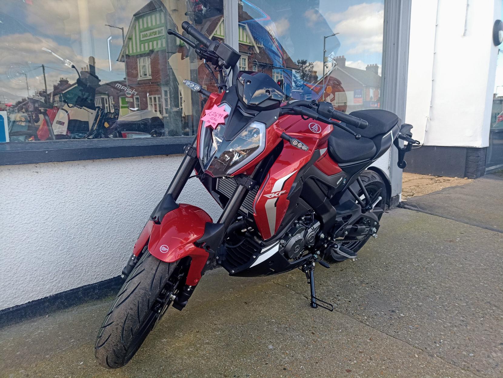 Keeway RKF 125 125 Naked Petrol Manual Euro 5 (12 ps)