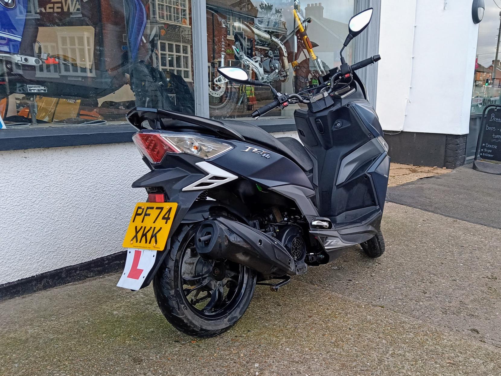 SYM Jet 14 125 125 AC Scooter Petrol CVT Euro 5 (10 ps)